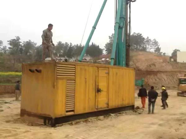 元宝山如何判断水冷式机油散热器密封件是否需要更换?